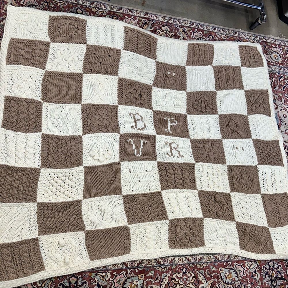 Vintage hand made crochet afghan blanket throw